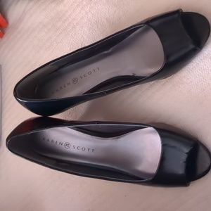 •🖤Karen Scott "Mory" Heels